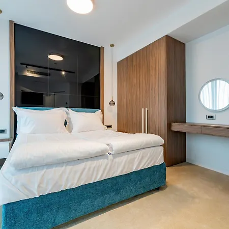 Novita Free Underground Parking 4*