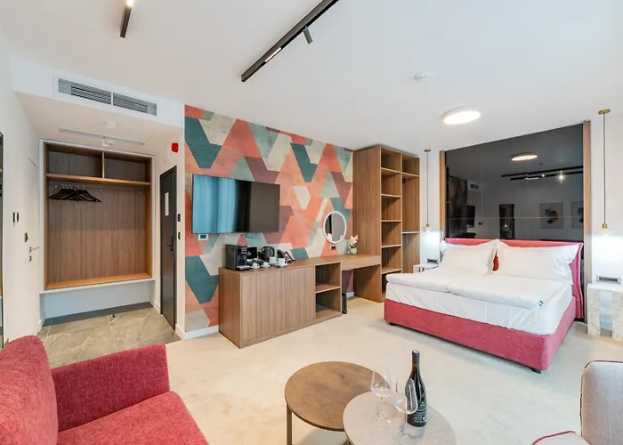 Novita Free Underground Parking Hotel