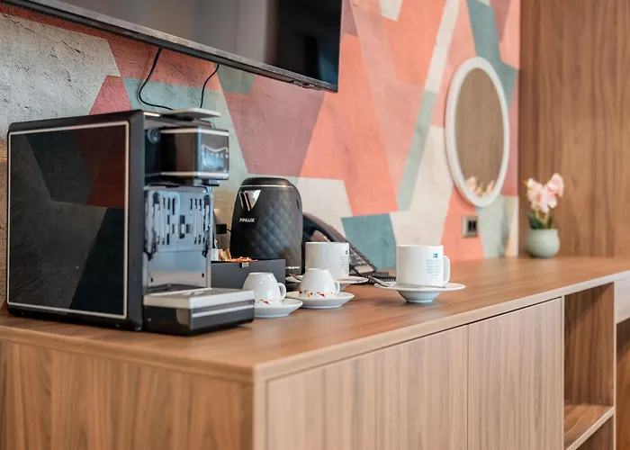 Novita Free Underground Parking Hotel