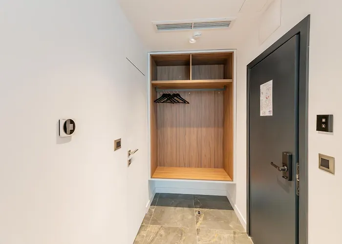 Novita Free Underground Parking 4* Sofia