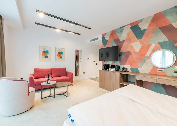 Novita Free Underground Parking 4*