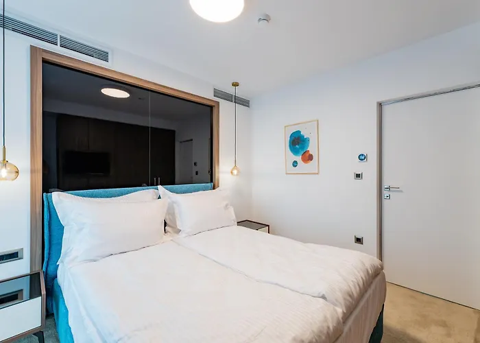 Novita Free Underground Parking Hotel