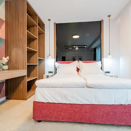 Novita Free Underground Parking Hotel Sofia